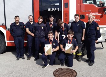 Bild 1 von 3